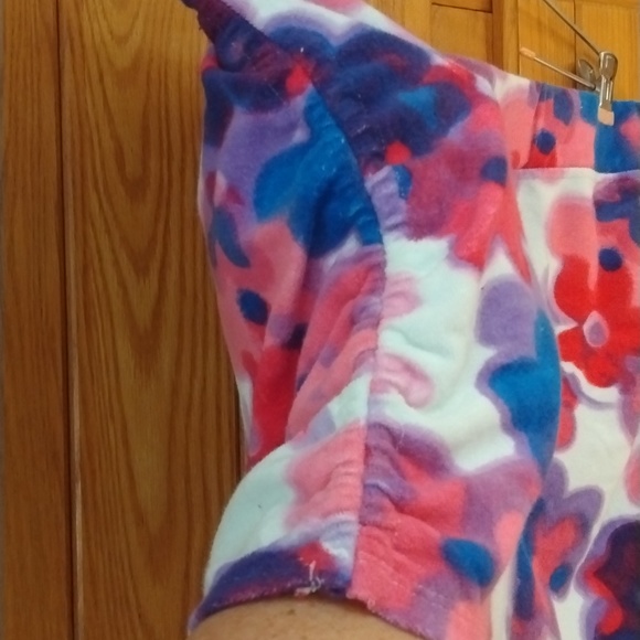 NWT Juicy Couture All Over Floral Set - Picture 8 of 14